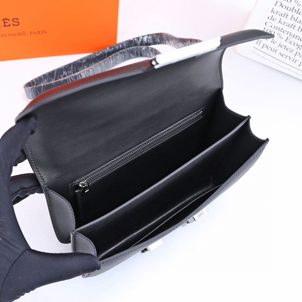 エルメスバッグ背面デザイン